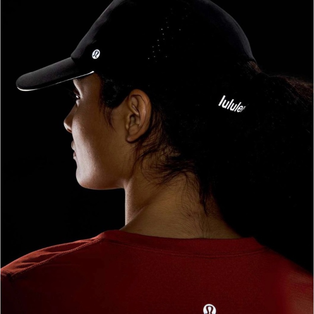 Lululemon Black Fast and Free Running Hat *Vent